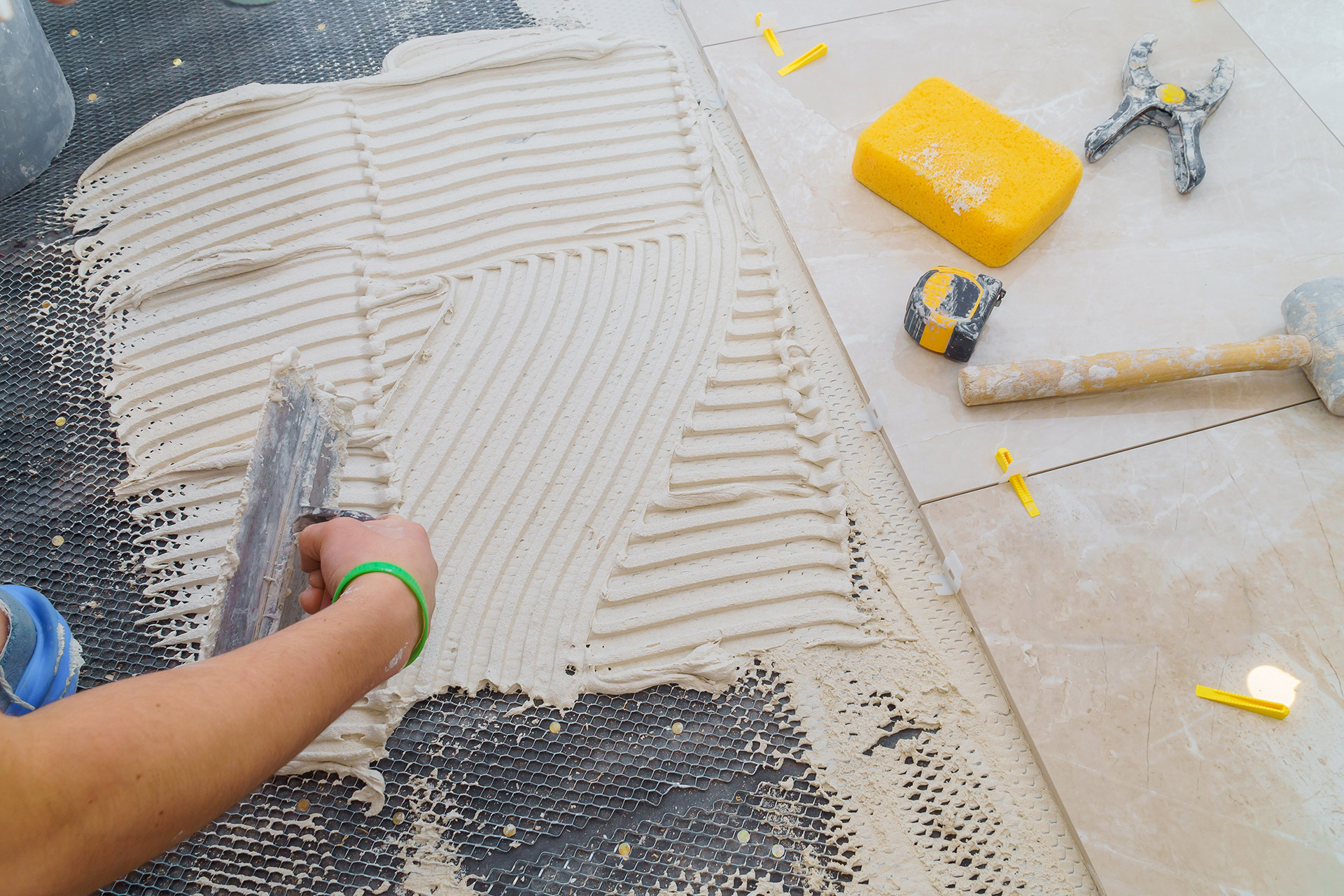 floor-tiles-installation-ceramic-tiles-and-tools-2022-11-12-09-59-05-utcWeb
